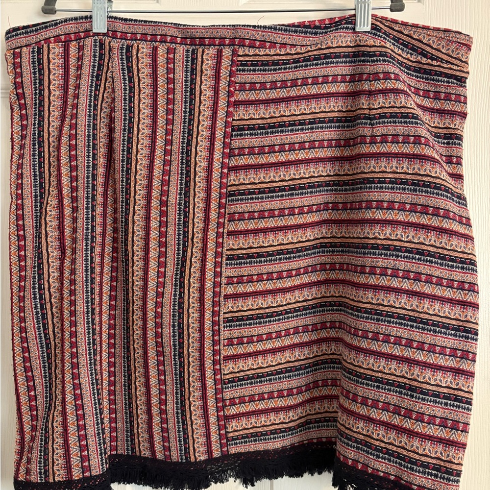 Ing Multicolor Patterned Skirt